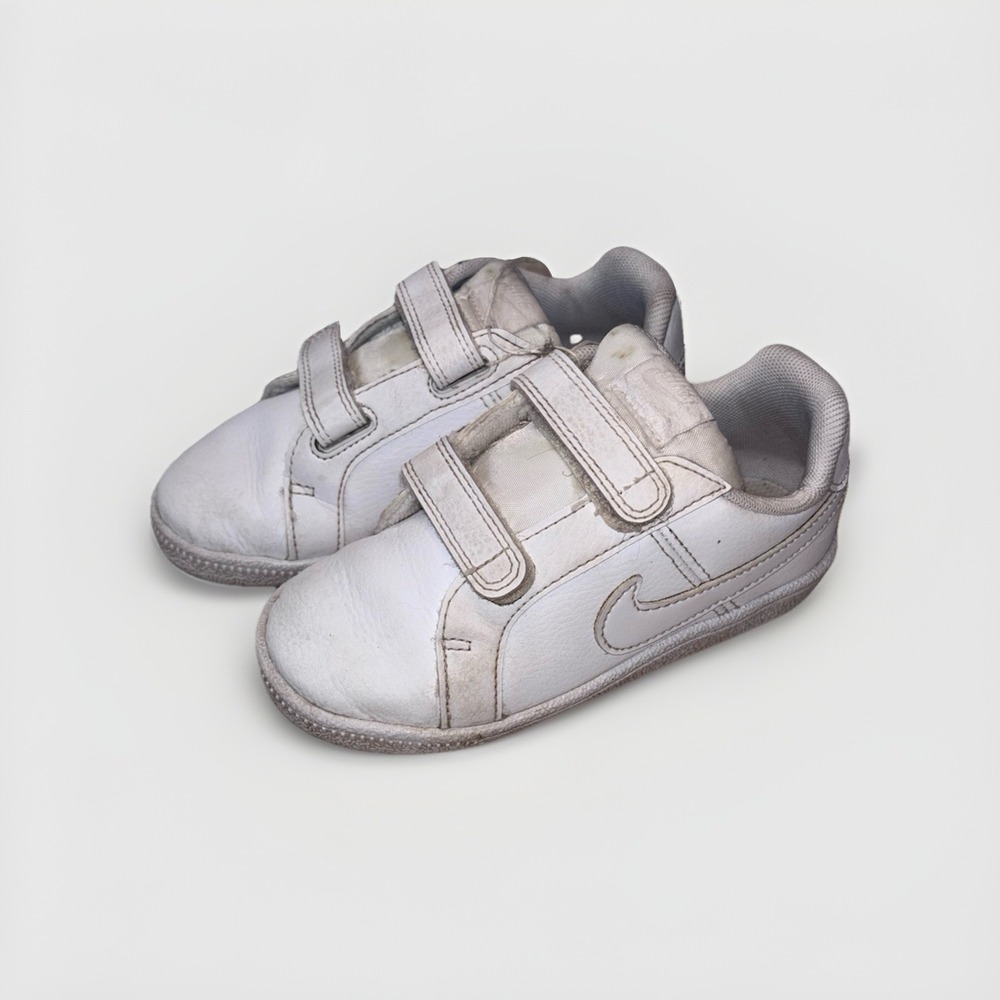 white Nike Court Royale toddler sneakers with hook-and-loop closure Size 9C